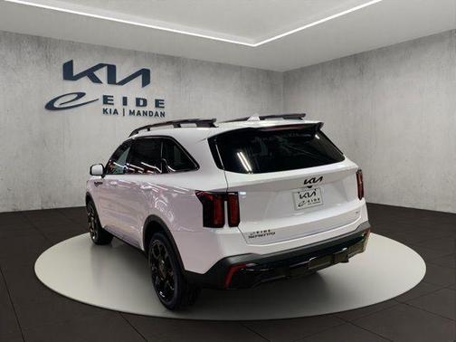 Glacial White Pearl 2026 Kia Sorento EX