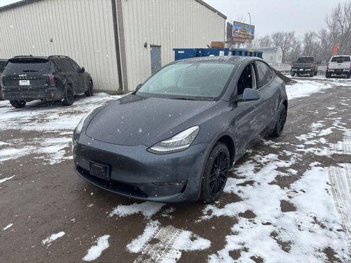2021 Tesla Model Y Long Range Dual Motor All-Wheel Drive