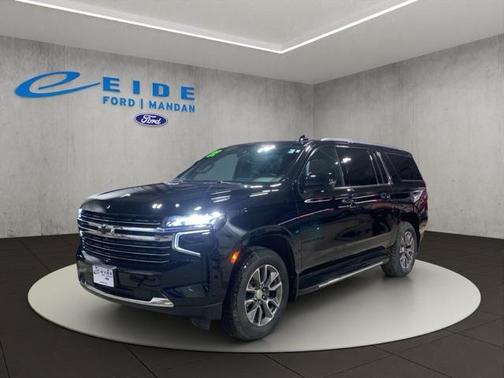 2022 Chevrolet Suburban LT