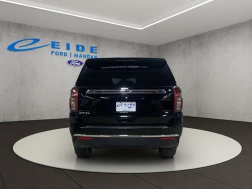 2022 Chevrolet Suburban LT