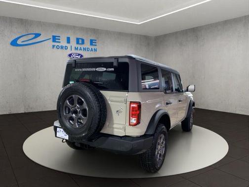 Desert Sand 2026 Ford Bronco Big Bend