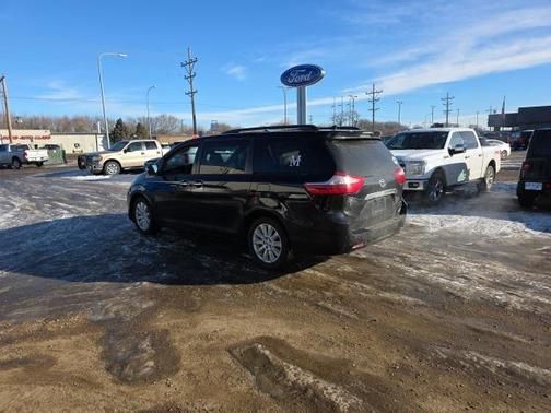 2015 Toyota Sienna Limited
