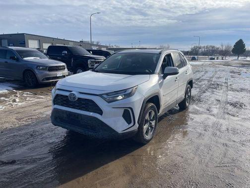2023 Toyota RAV4 Hybrid XLE