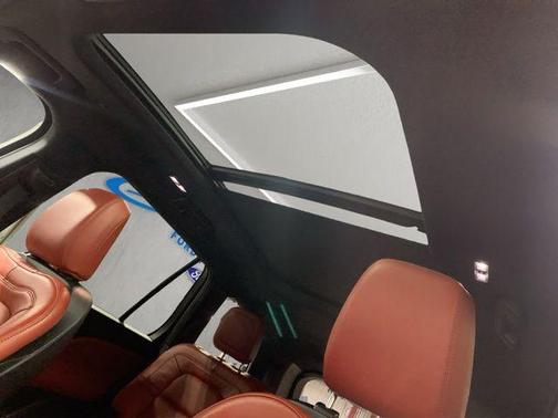 White 2025 Lincoln Aviator Reserve AWD