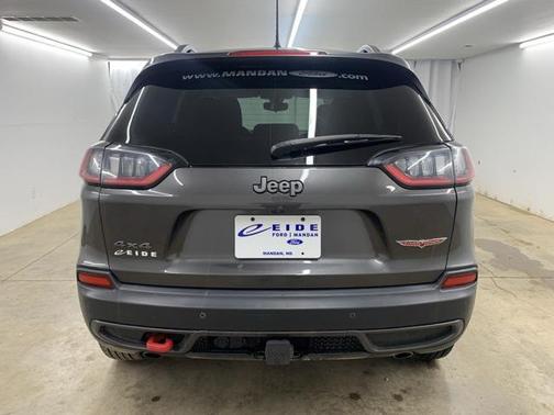 2020 Jeep Cherokee Trailhawk