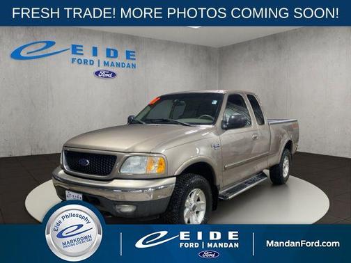 2002 Ford F-150 Lariat