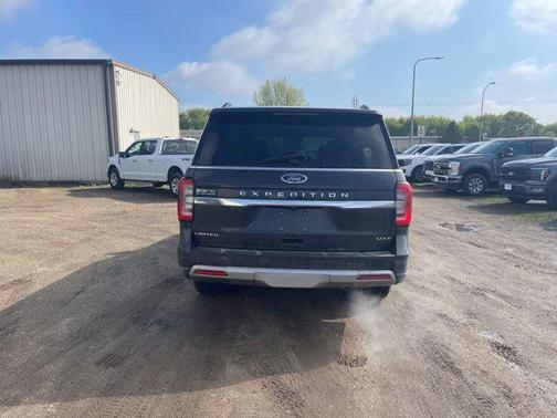 Dark Matter Metallic 2022 Ford Expedition Max Limited