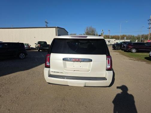 2015 GMC Yukon XL 1500 Denali