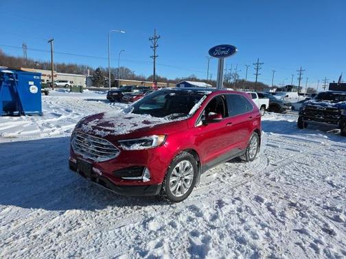 2024 Ford Edge Titanium