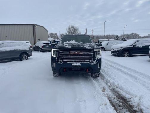 Pacific Blue Metallic 2022 GMC Sierra 2500 AT4