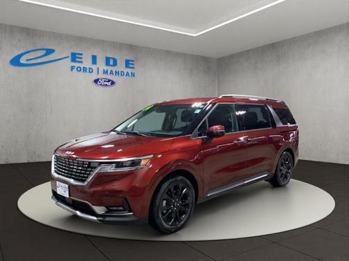 2024 Kia Carnival SX