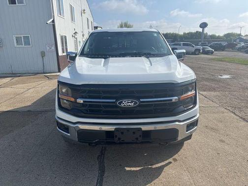 Oxford White 2025 Ford F-150 XLT