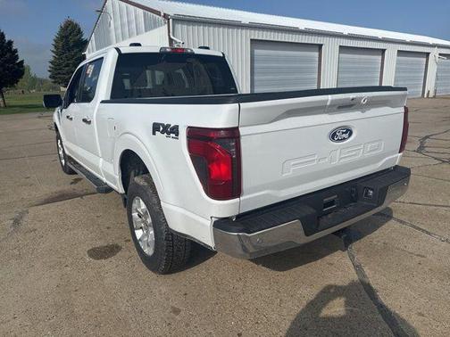 Oxford White 2025 Ford F-150 XLT