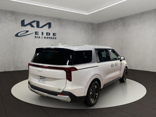 2026 Kia Carnival Hybrid LXS