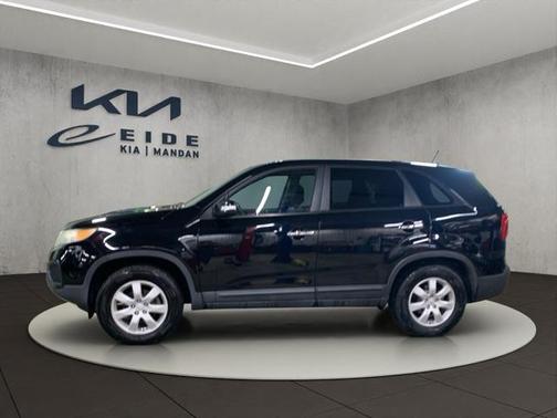 2011 Kia Sorento LX