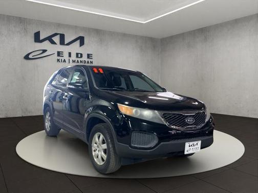 2011 Kia Sorento LX