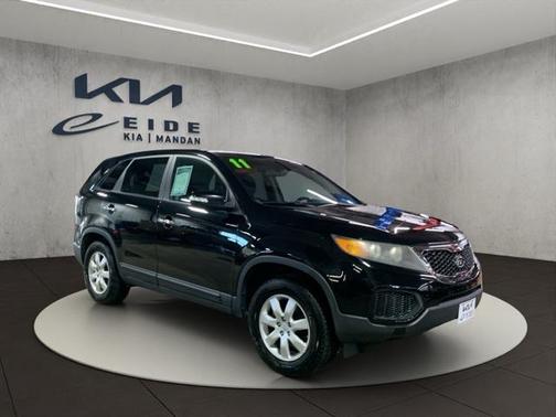 2011 Kia Sorento LX