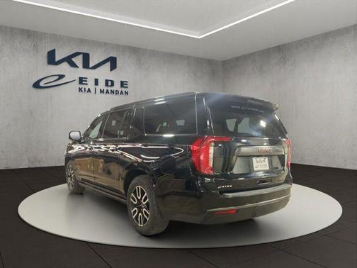 Black 2023 GMC Yukon XL AT4