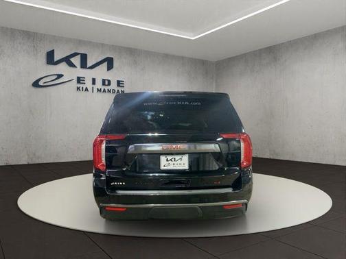 Black 2023 GMC Yukon XL AT4