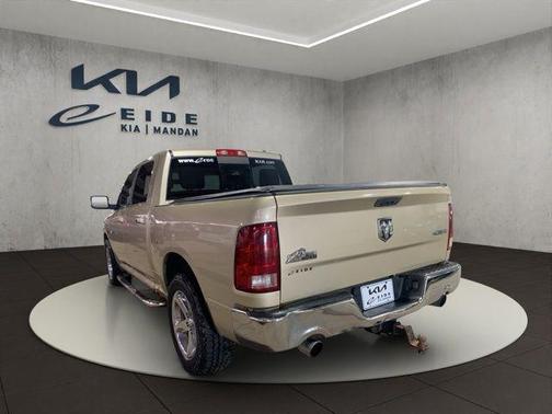White Gold Clearcoat 2011 Dodge Ram 1500 SLT