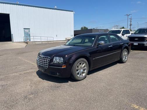 2010 Chrysler 300 Touring/Signature/Executive Series