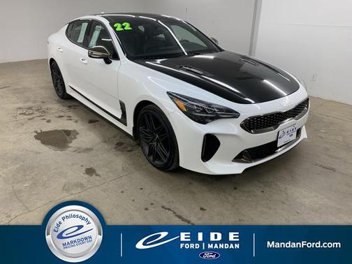 2022 Kia Stinger GT1