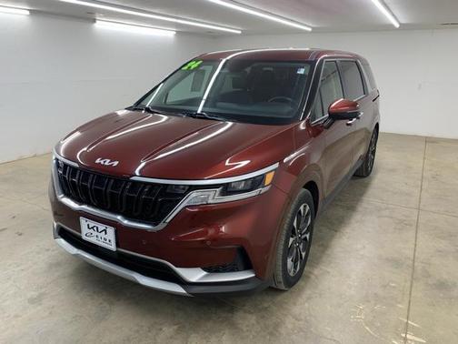 2024 Kia Carnival EX