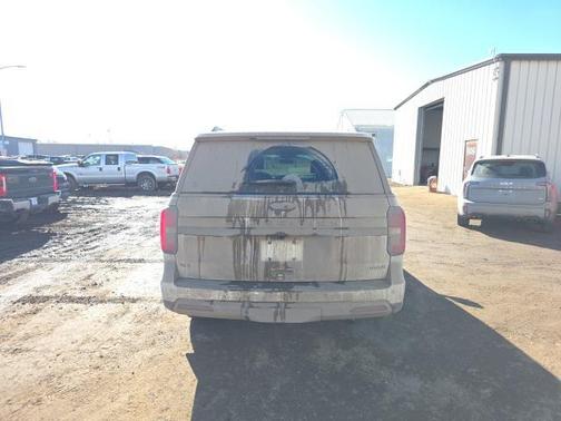 2022 Ford Expedition Max XLT