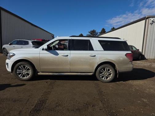 2022 Ford Expedition Max XLT