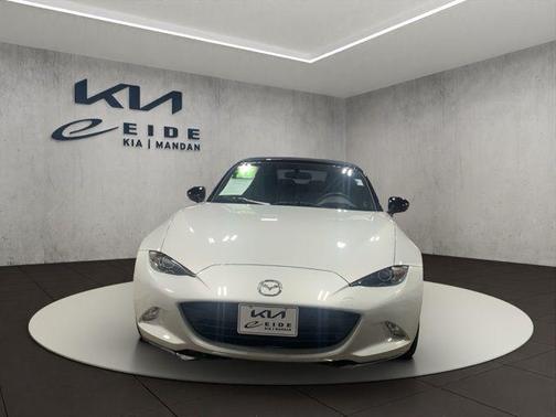 2016 Mazda MX-5 Miata Sport