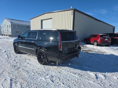 2016 Cadillac Escalade ESV Platinum