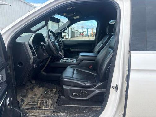 White Platinum 2019 Ford Expedition Max XLT