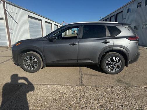 Gun Metallic 2022 Nissan Rogue SV