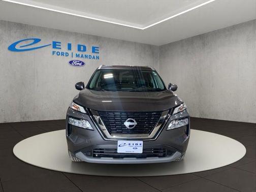 Gun Metallic 2022 Nissan Rogue SV