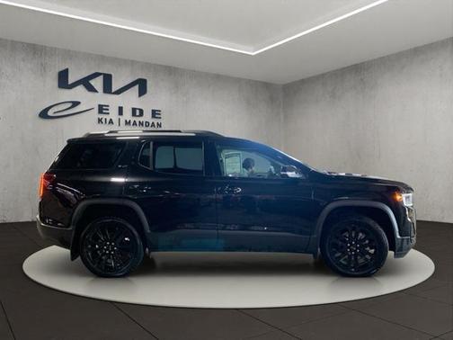 2023 GMC Acadia AWD SLT