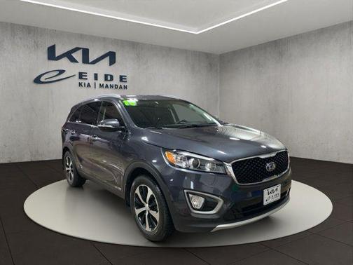 Platinum Graphite 2016 Kia Sorento EX