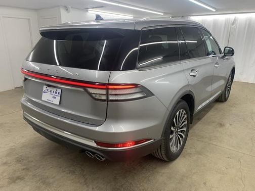 2022 Lincoln Aviator Reserve AWD
