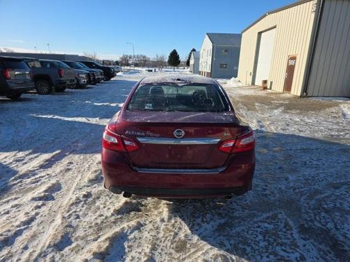 2017 Nissan Altima 2.5 SV