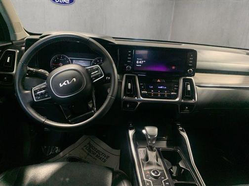 Aruba Green 2023 Kia Sorento S