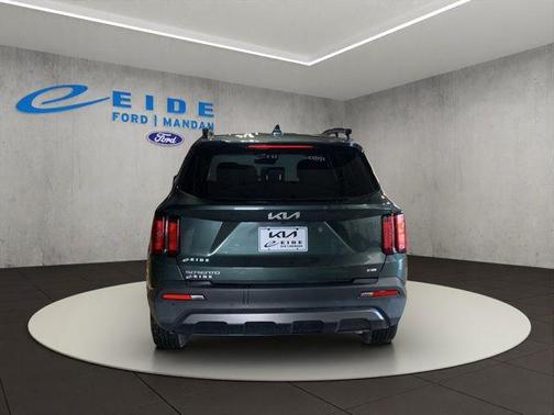 Aruba Green 2023 Kia Sorento S