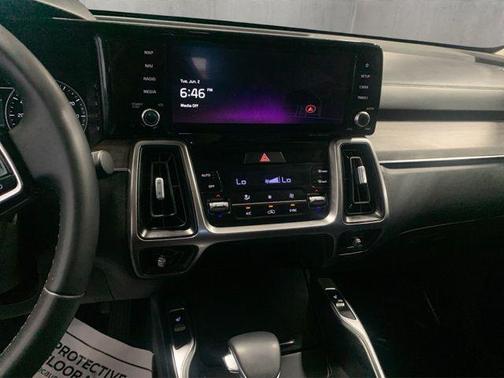 Aruba Green 2023 Kia Sorento S