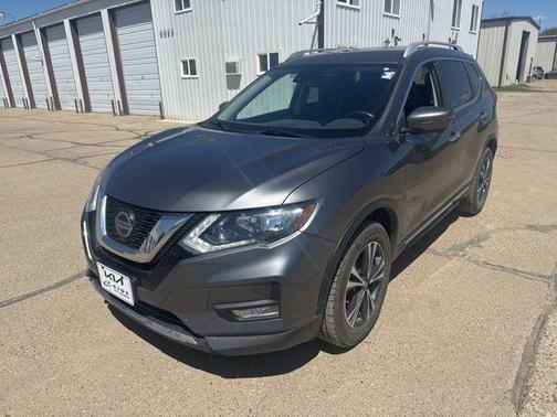 Gun Metallic 2018 Nissan Rogue SL