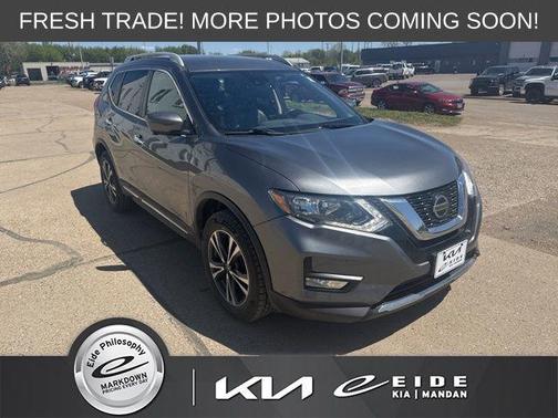 Gun Metallic 2018 Nissan Rogue SL