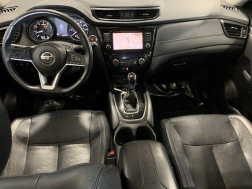 Gun Metallic 2018 Nissan Rogue SL