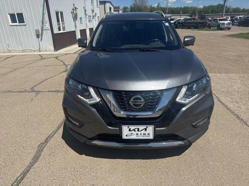 Gun Metallic 2018 Nissan Rogue SL