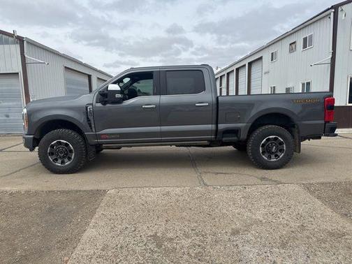 Carbonized Gray Metallic 2023 Ford F-250 Platinum