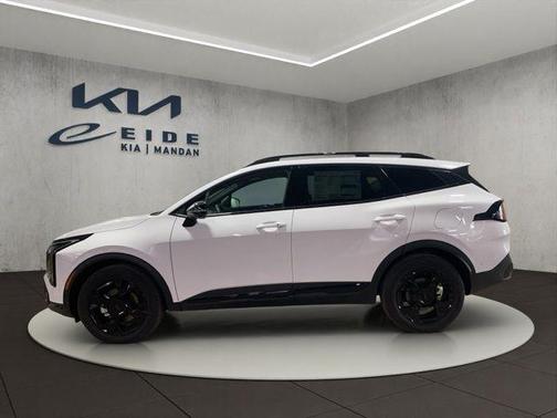 Glacial White Pearl 2026 Kia Sportage X-Line