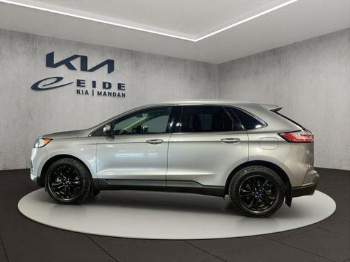 Iconic Silver Metallic 2020 Ford Edge SEL