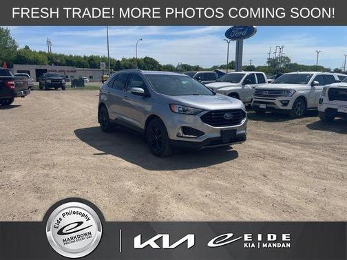 Iconic Silver Metallic 2020 Ford Edge SEL