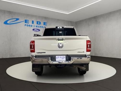 2022 RAM 3500 Laramie Crew Cab 4x4 6'4' Box